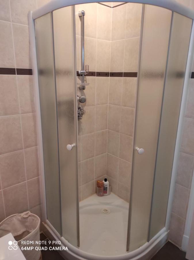 Pretty And Quiet Top Floor 2 Bedroom Flat In The Port Area Of Nicea Zewnętrze zdjęcie