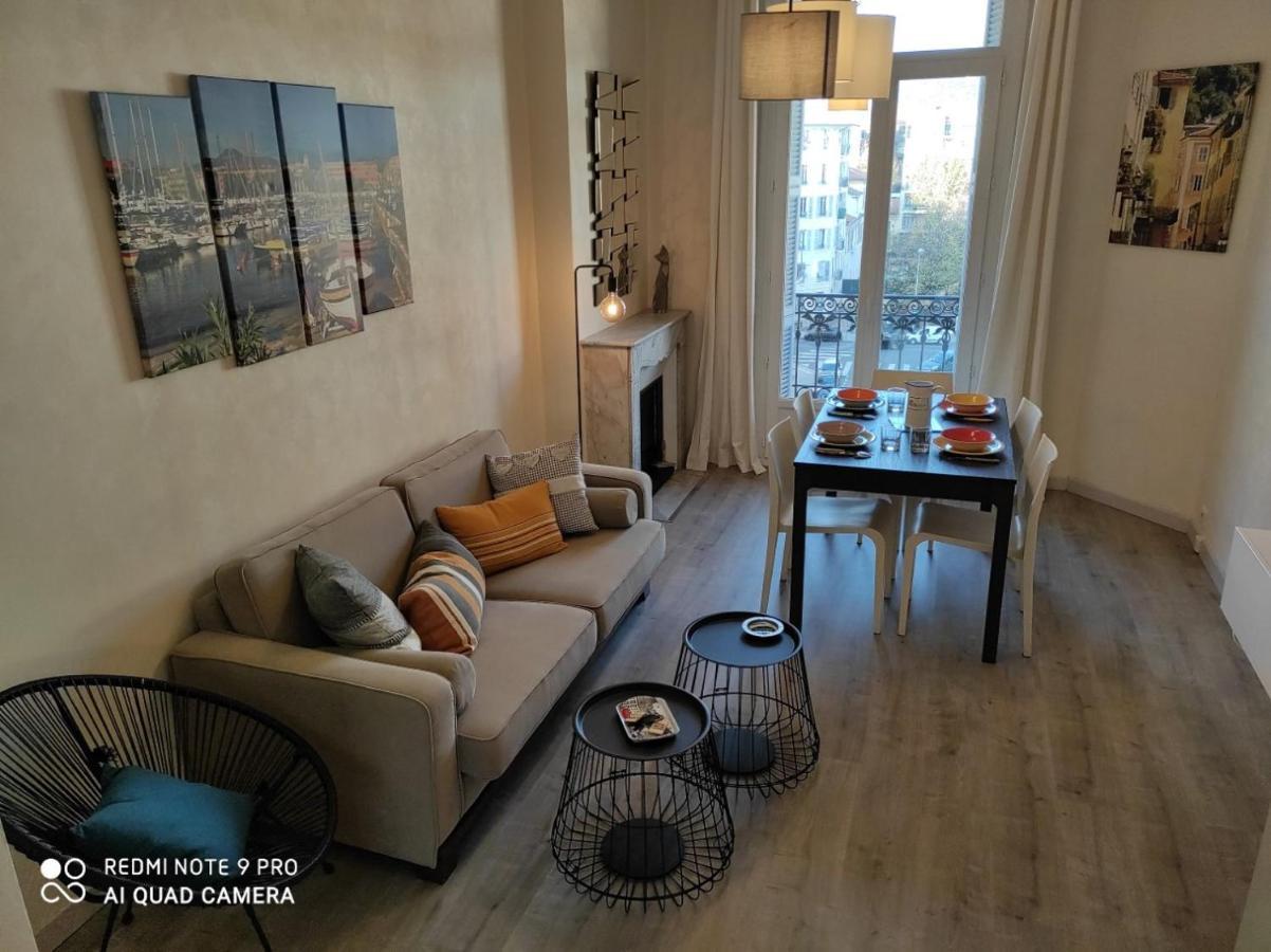 Pretty And Quiet Top Floor 2 Bedroom Flat In The Port Area Of Nicea Zewnętrze zdjęcie